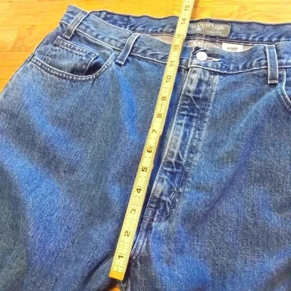 Vintage Levi's Silvertab Jeans 38x32 - Picture 5 of 11